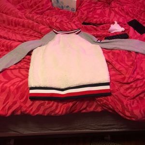 Tommy Hilfiger sweat shirt
